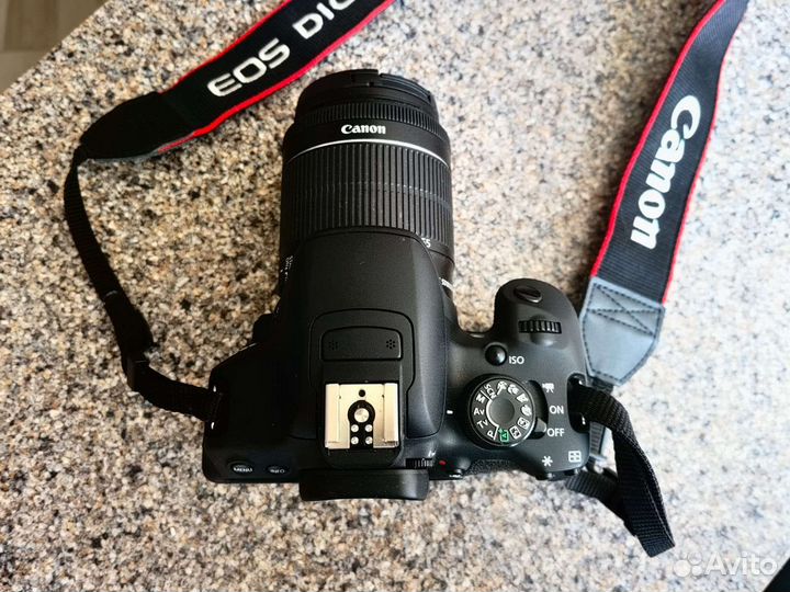 Фотоаппарат Canon EOS 700D Kit 18-55мм