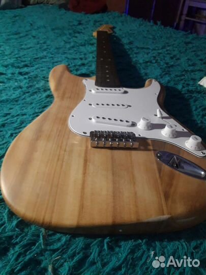 Электро гитара