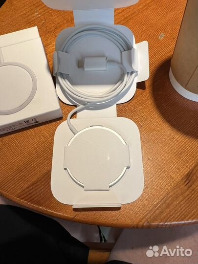 Apple MagSafe Charger