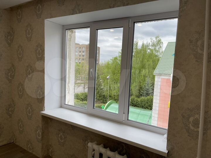 2-к. квартира, 37 м², 4/9 эт.