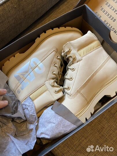 Ботинки женские натуральная кожа новые 39 размер