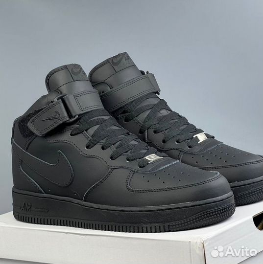 Зимние кроссовки Nike Air Force 1 С мехом