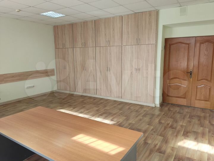 Офис, 17 м² и 34 м²