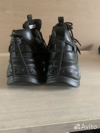 Кросовки унисекс 40 р