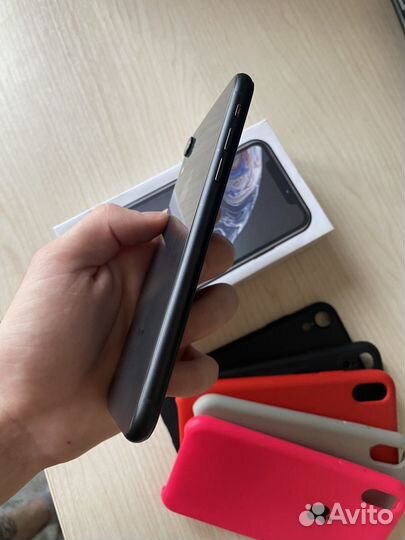 iPhone Xr, 128 ГБ