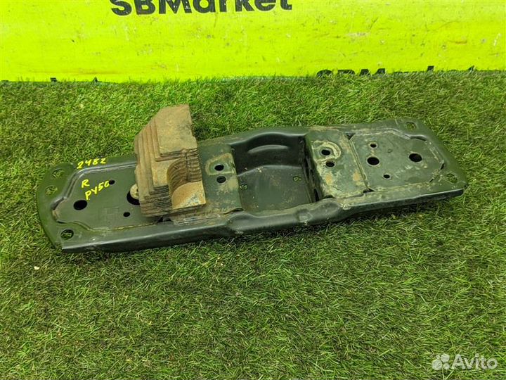 Балка кпп Nissan Fuga PY50 VQ35DE 2006