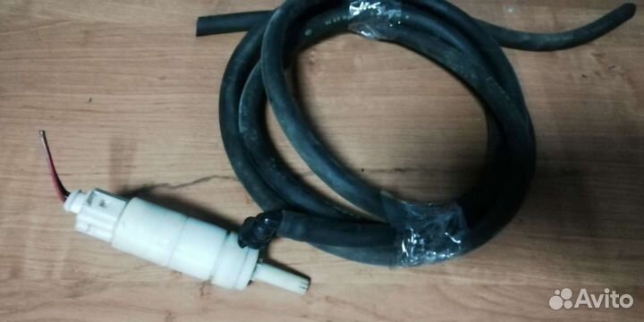 Насос омывателя фар на Mercedes W 211