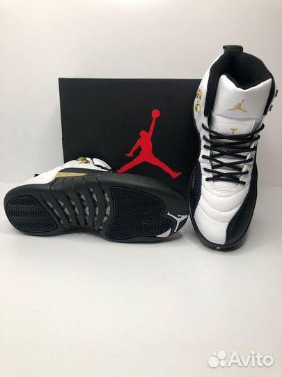 Кроссовки Nike Air Jordan 12