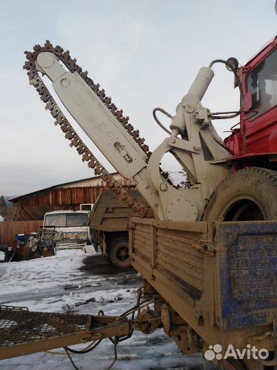 Трактор ВгТЗ ДТ-75, 1985