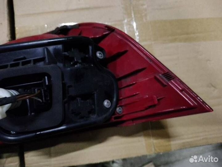Фонарь задний левый Volkswagen Passat B7