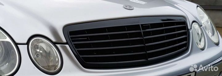 Решетка радиатора mercedes w211