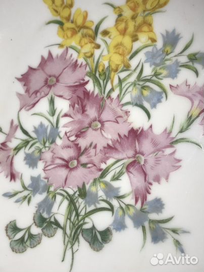 Блюдо фарфор