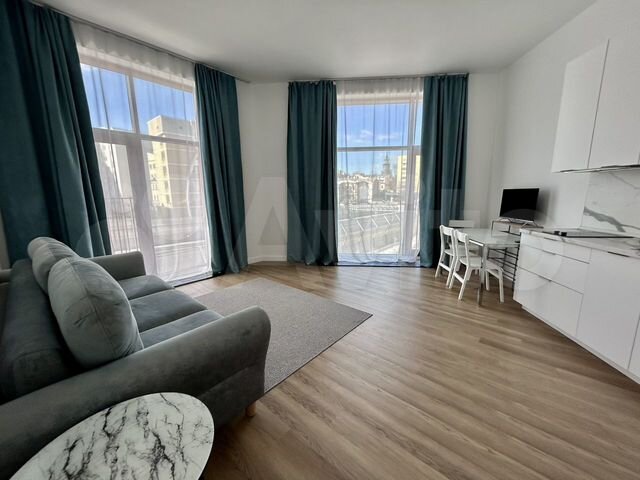 2-к. квартира, 55 м², 3/7 эт.