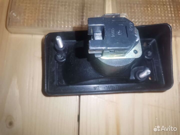 Передний подфарник, стекла ваз 21011-21013