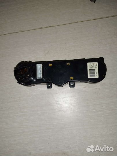 Блок управления климатом Kia ceed 1