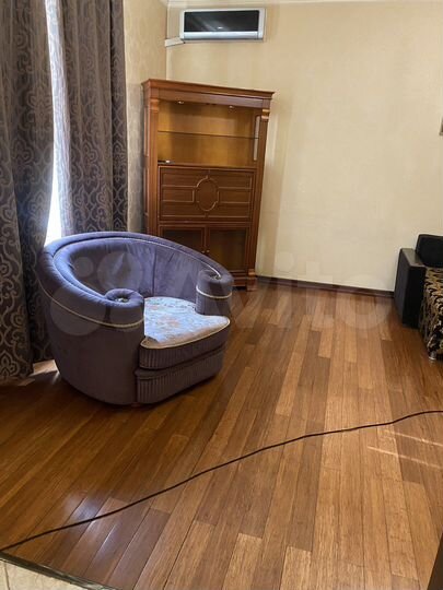 1-к. квартира, 60 м², 2/5 эт.