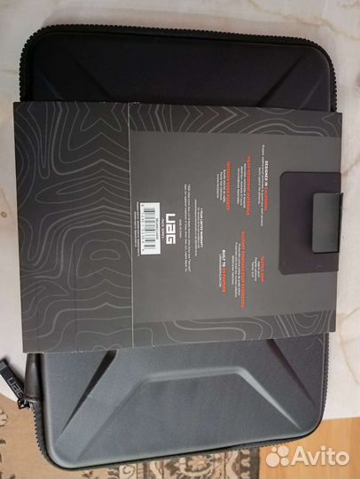 Чехол-папка UAG Medium Sleeve для ноутбуков 13-14