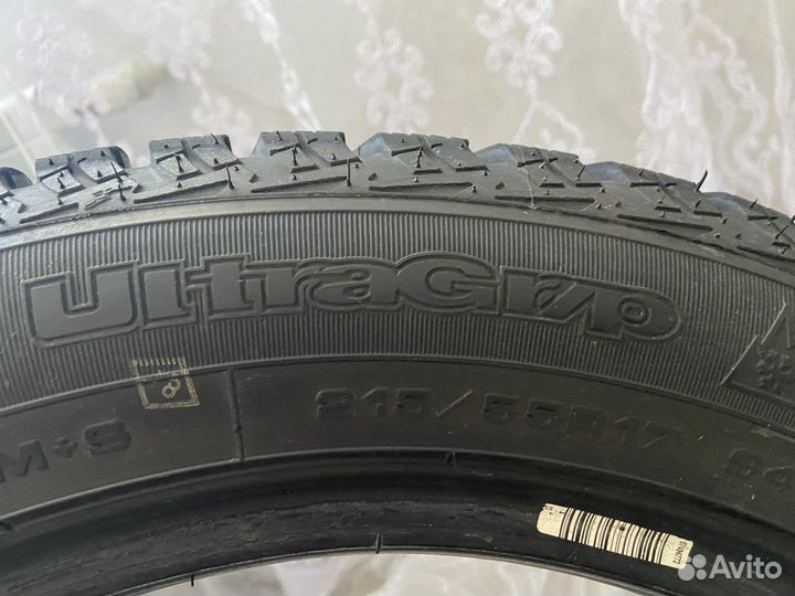Goodyear UltraGrip Ice 2+ 215/55 R17 94