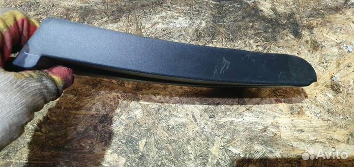 Накладка заднего крыла левого Chevrolet Cruze 200