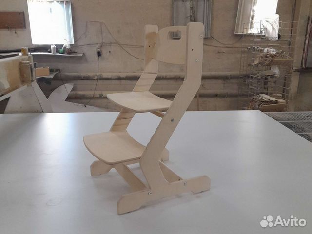 Детский растущий стул