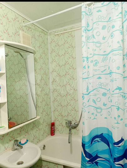 2-к. квартира, 42,3 м², 2/5 эт.