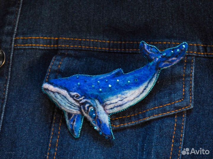 Брошь ручной работы