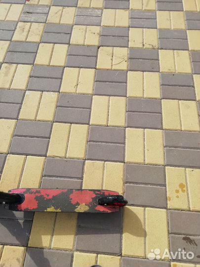 Самокат трюковой