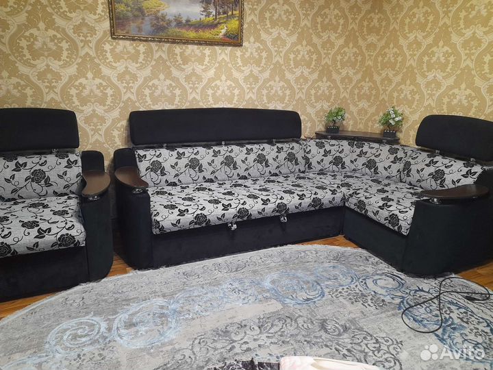 Угловой диван