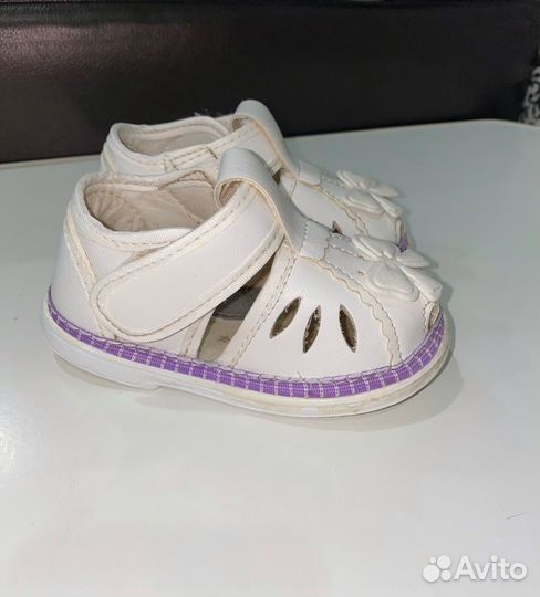 Сандали для девочки