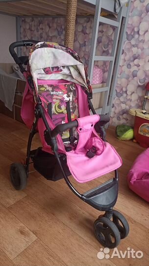 Прогулочная коляска