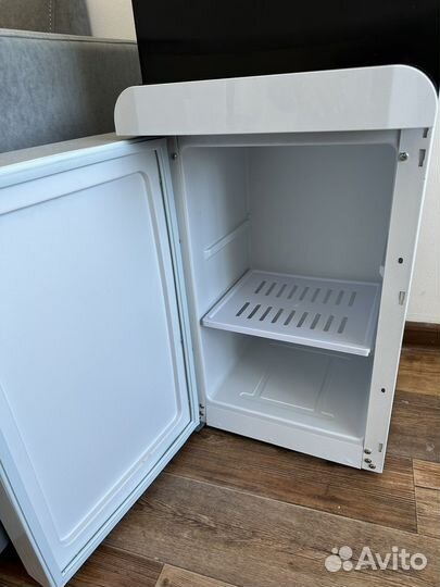 Кулер для воды напольный