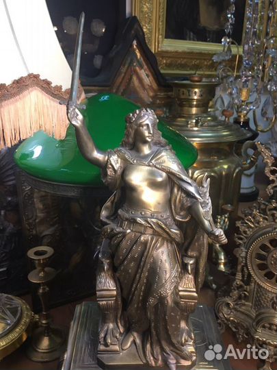 Каминные часы, Вель