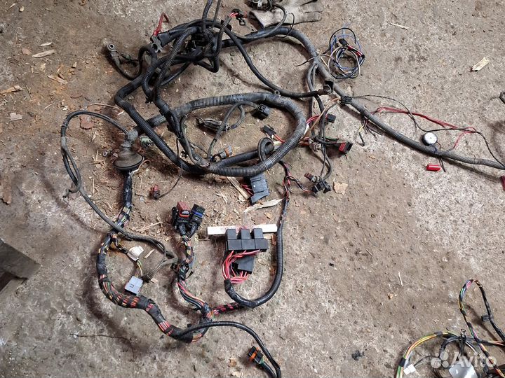 Проводка двс Лада Калина универсал