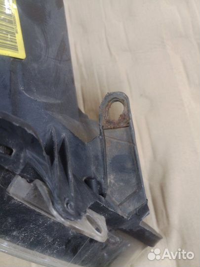 Фара правая Opel Corsa D Z12XEP 2008