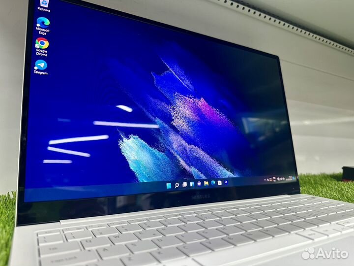 Ноутбук Samsung Galaxy Book Pro 15.6