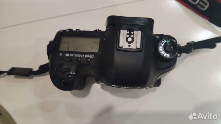 Зеркальный фотоаппарат canon 5d mark 3