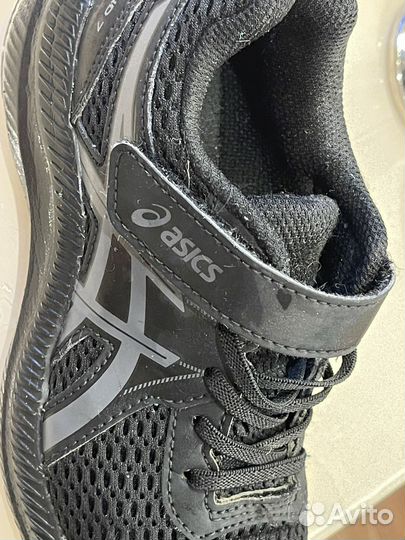Детские кроссовки для мальчика asics