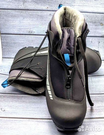 Лыжные ботинки новые много размеров с 34-46