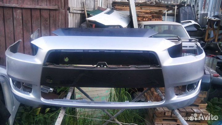 Бампер передний mitsubishi lancer 10