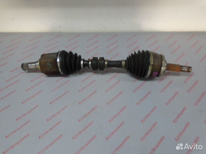 Nissan 39101-AV911 Вал приводной левый