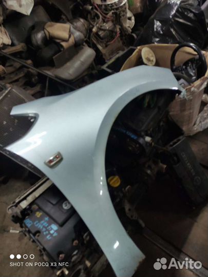 Крыло правое на Опель Астра J GTC