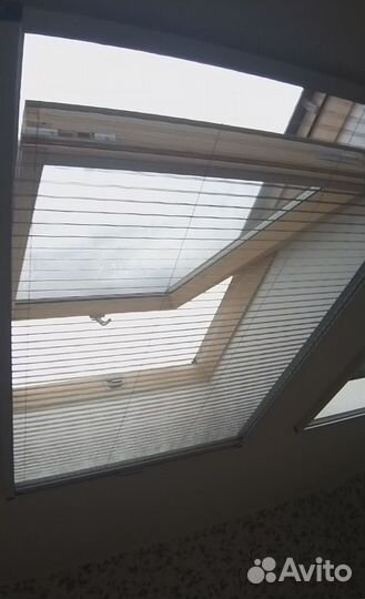 Москитная система для мансардных окон