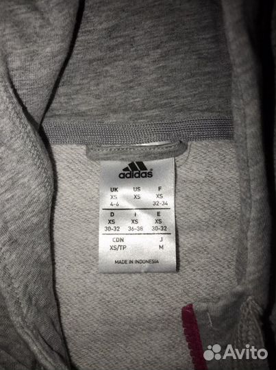 Женский спортивный костюм adidas