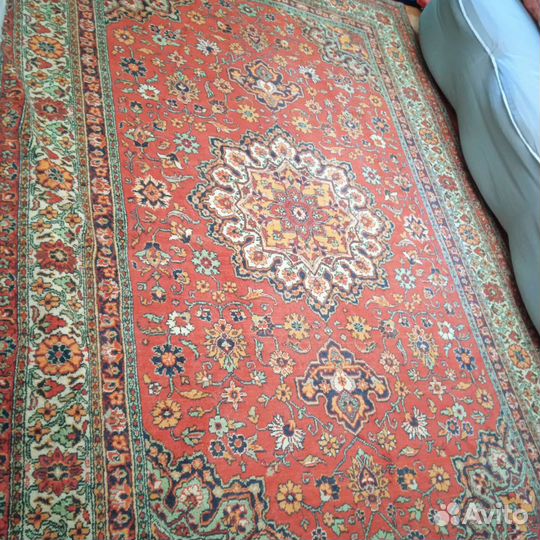 Ковер 2 на 3 бу