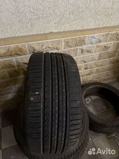 Kinforest KF550-UHP 265/35 R18