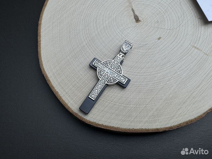 Крест серебряный с Агатом 