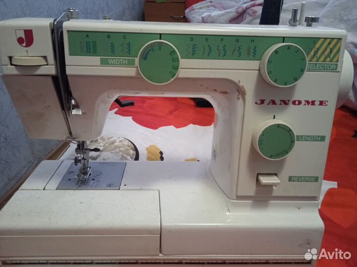 Швейная машина Janome бу