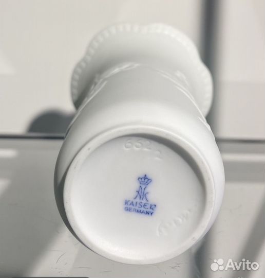 Бисквитный фарфор ваза