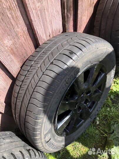 Michelin Energy Saver 215/60 R16