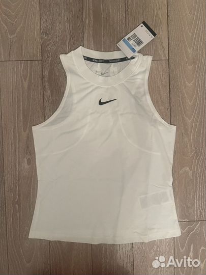 Топы женские для тенниса Nike